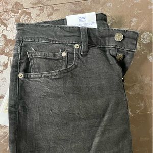 Black H&M mom jeans NWT